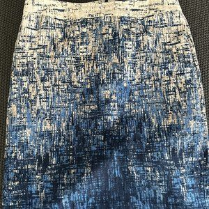 Ann Taylor Abstract Blue & Cream Print Pencil Skirt